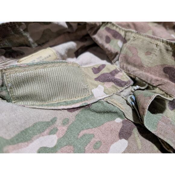 New Army Camo Combat Coat Jacket Team Soldier Flame Resistant Fr SZ Medium Short - Picture 4 of 8